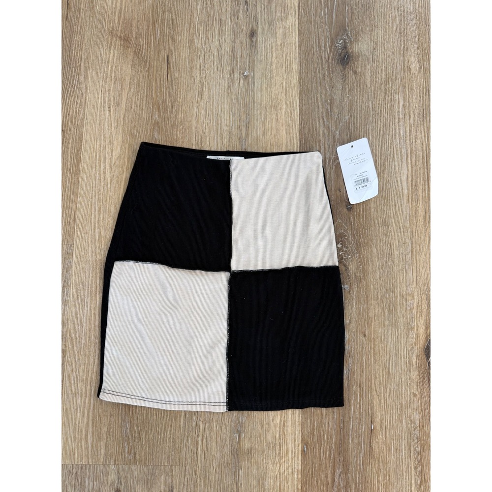 American Threads Minimalist Mini Skirt Womens S Black Beige Ribbed Color‎ Block